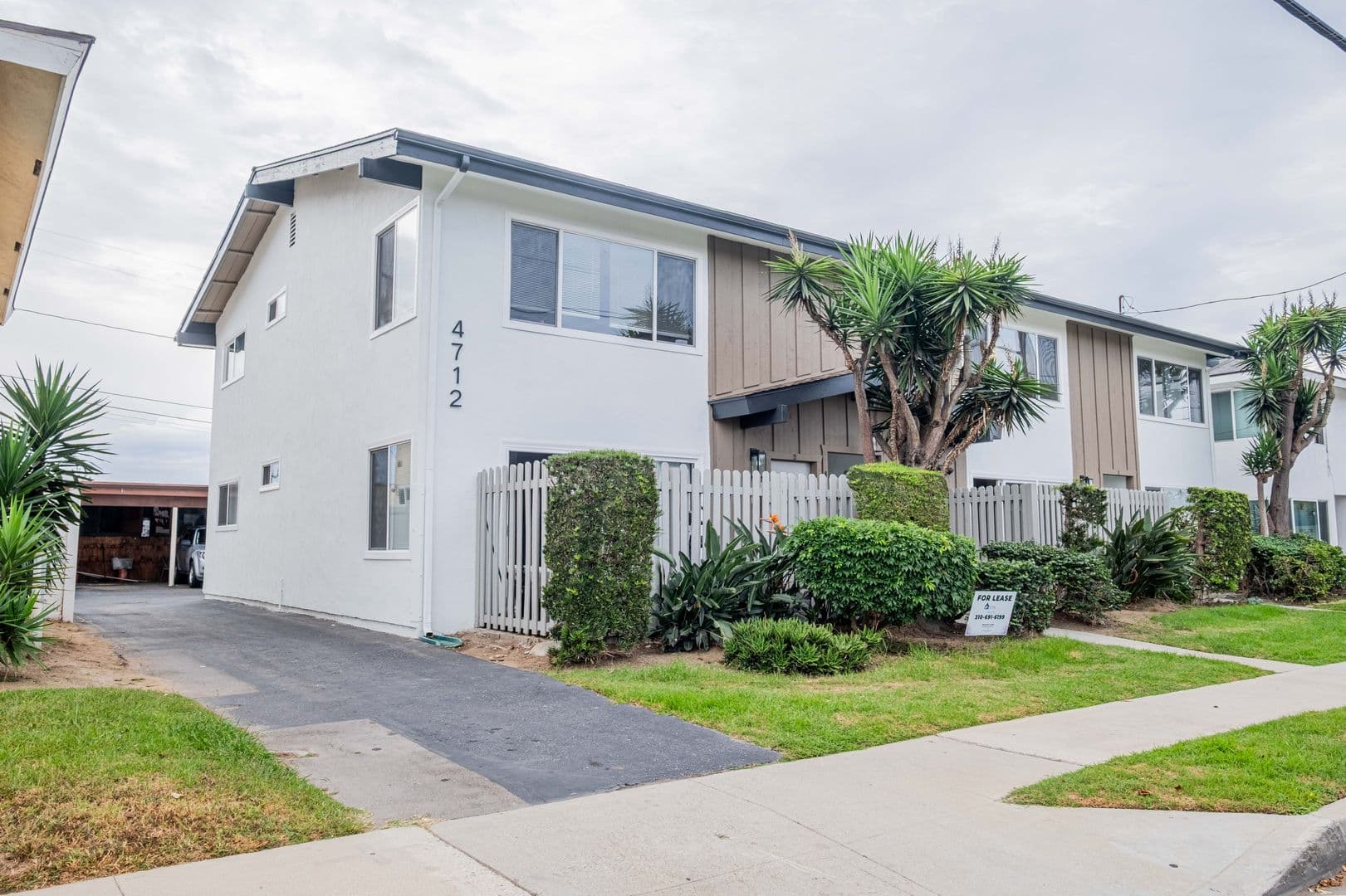 Torrance Apartment: 4712 Del Amo Blvd