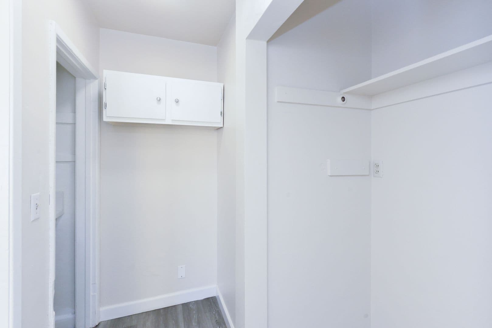 Los Angeles Apartment: 122 S. Berendo Street