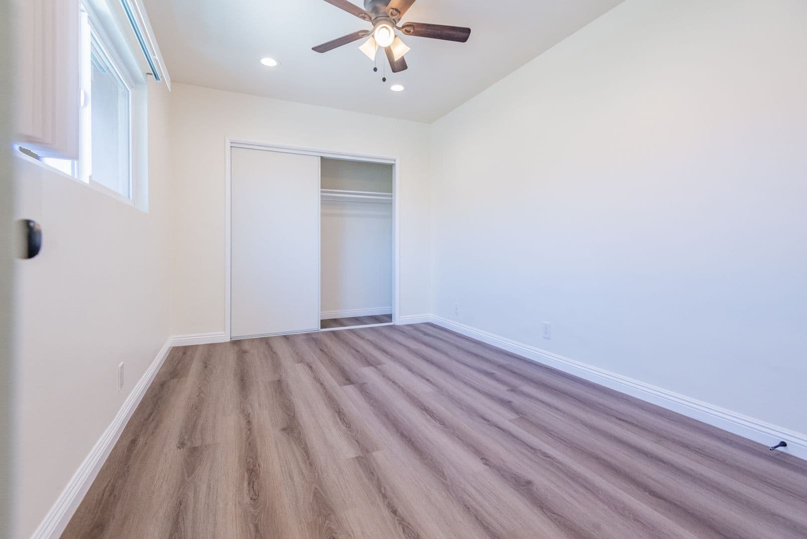 Redondo Beach Apartment: 2107 Pullman Lane