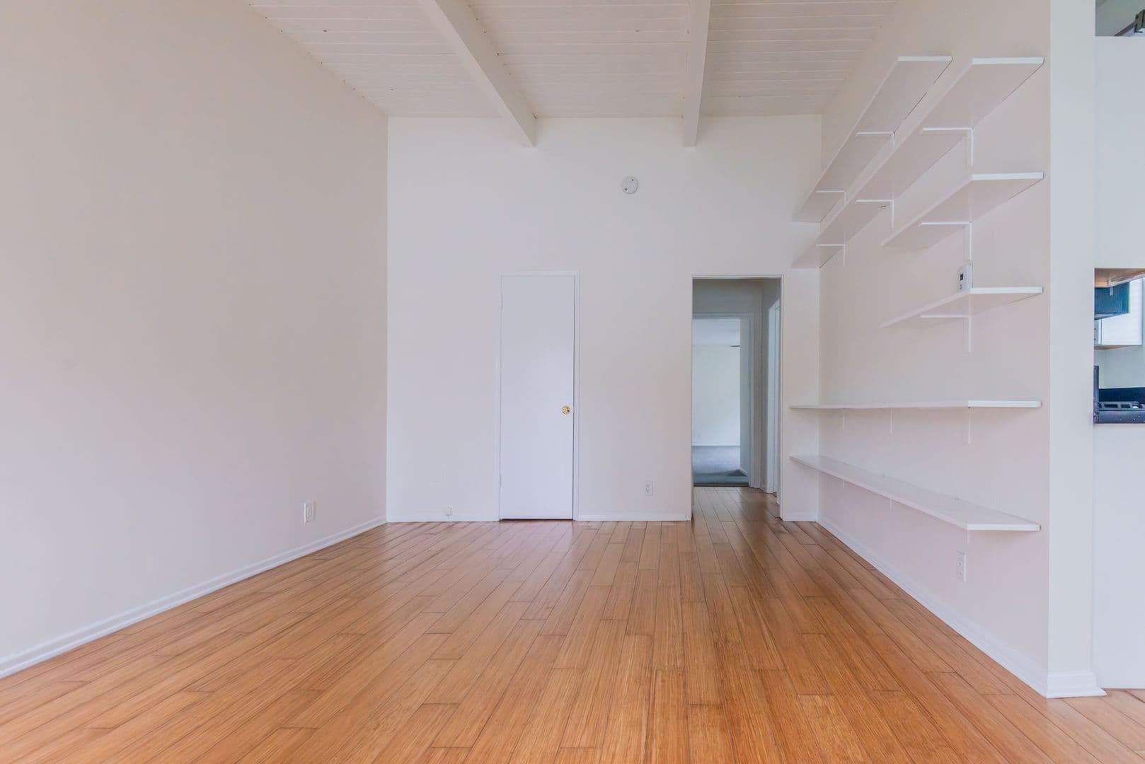 Venice Apartment: 2320 - 2322 Ocean Avenue