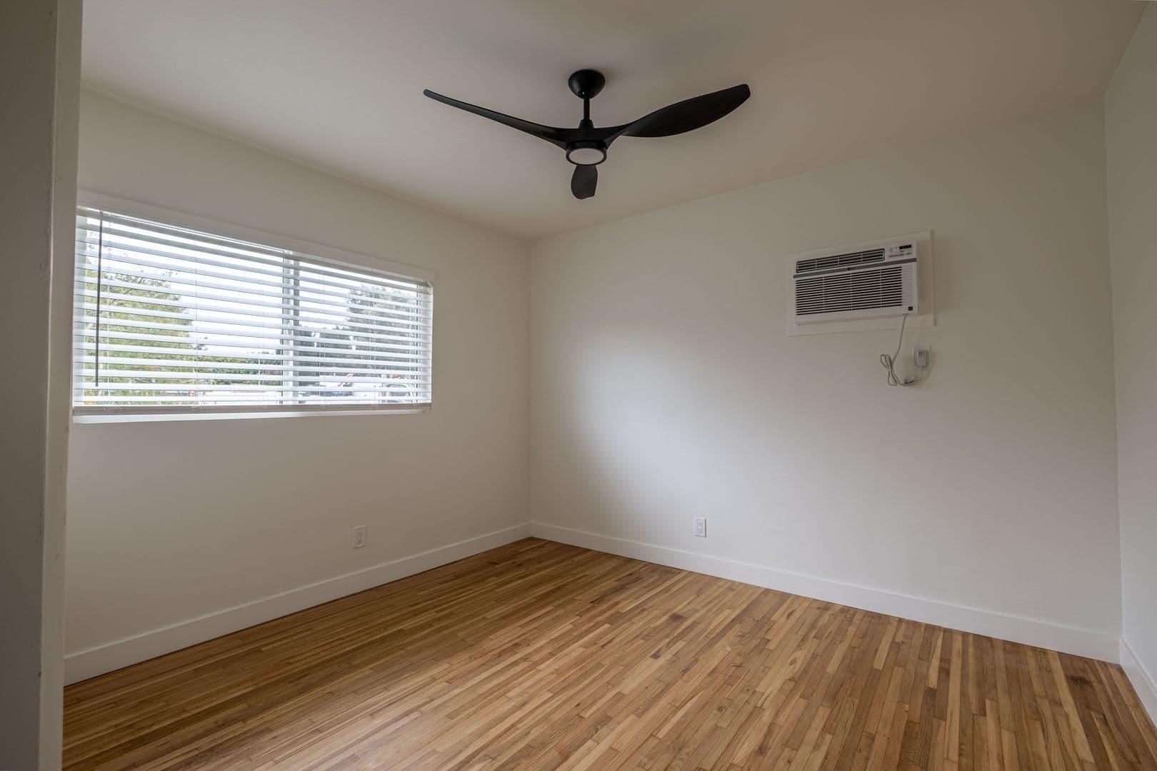 Torrance Apartment: 17901 Crenshaw Boulevard