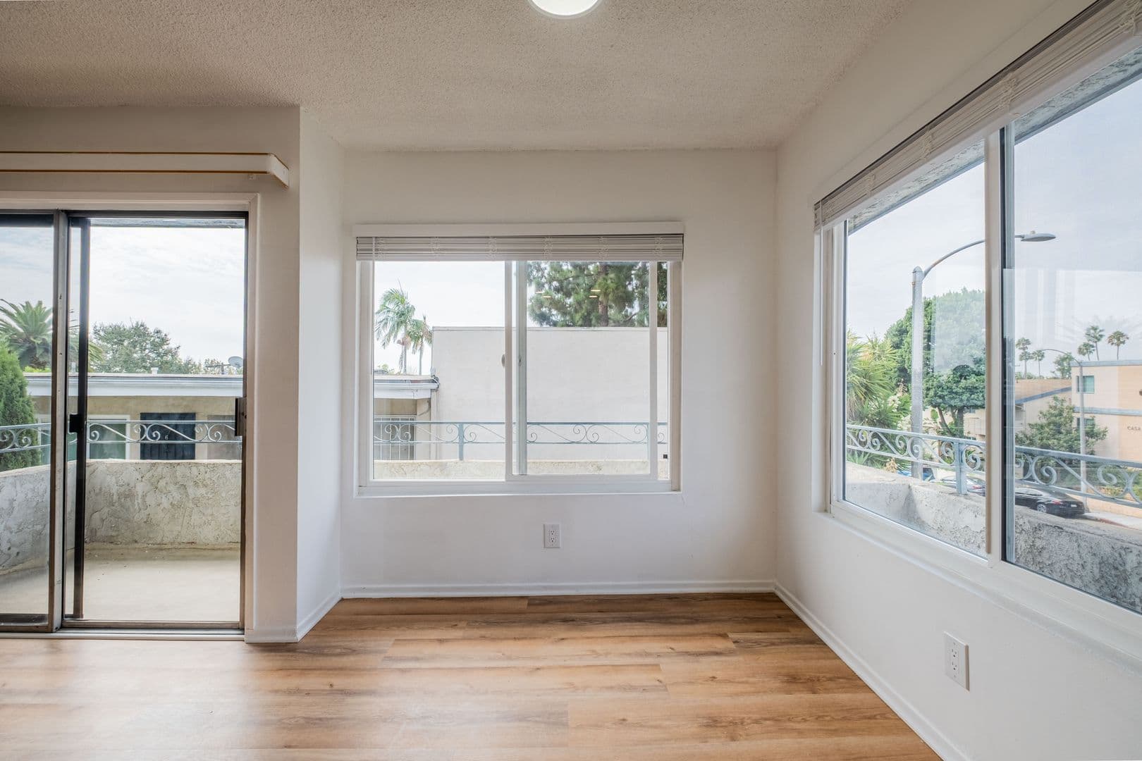 Los Angeles Apartment: 1426 N. Fairfax Avenue