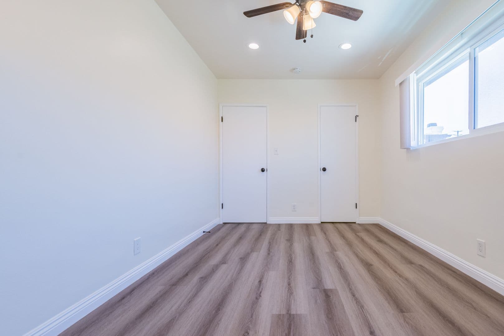Redondo Beach Apartment: 2107 Pullman Lane