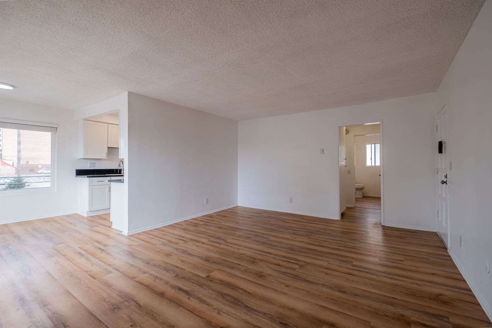 Los Angeles Apartment: 1426 N. Fairfax Avenue