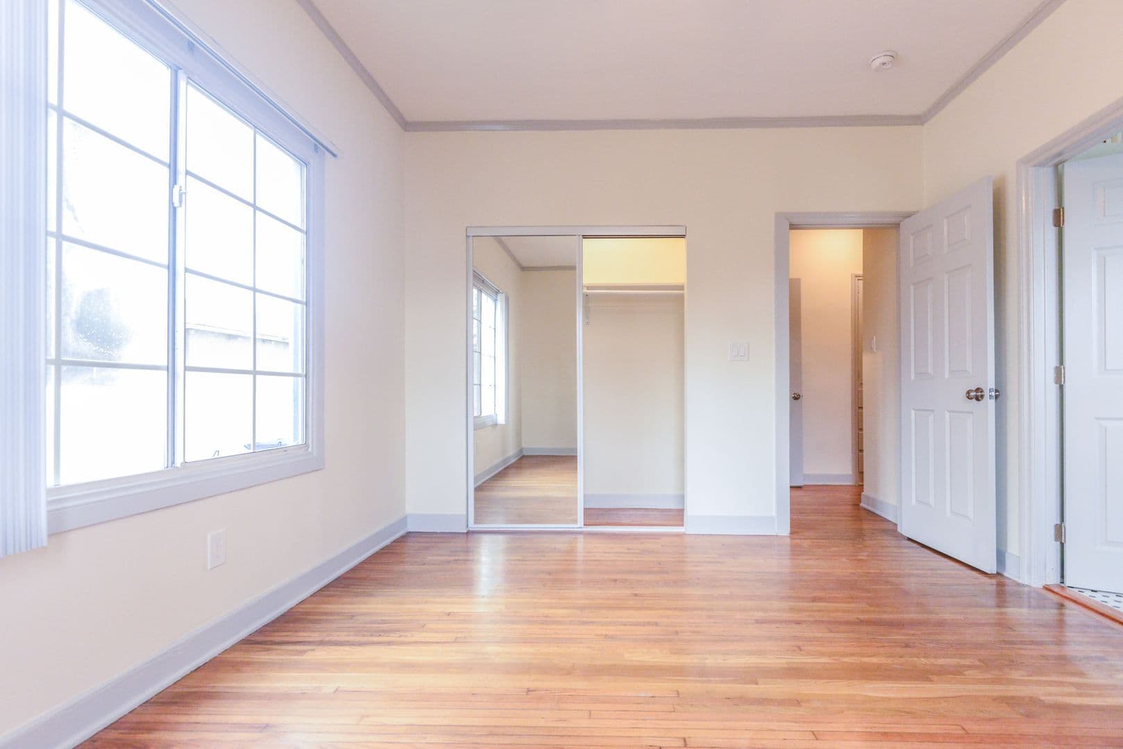 Los Angeles Apartment: 1125 N. New Hampshire Avenue