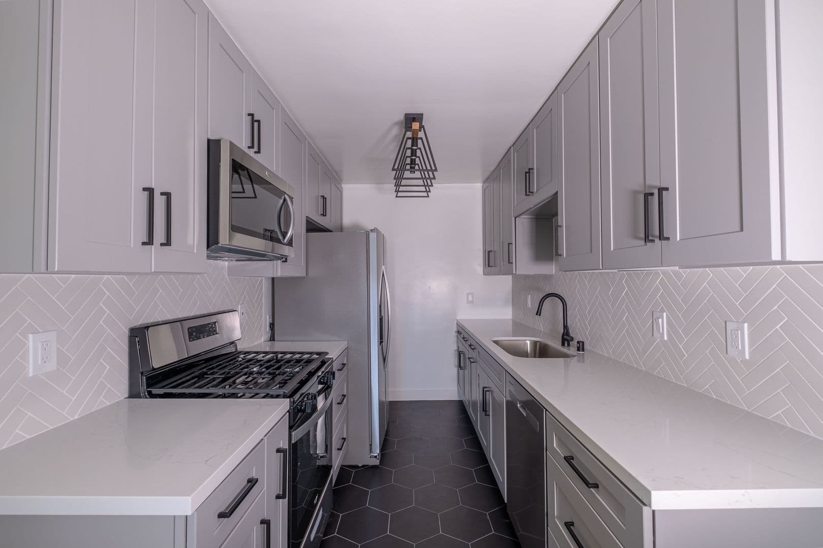 Torrance Apartment: 17901 Crenshaw Boulevard