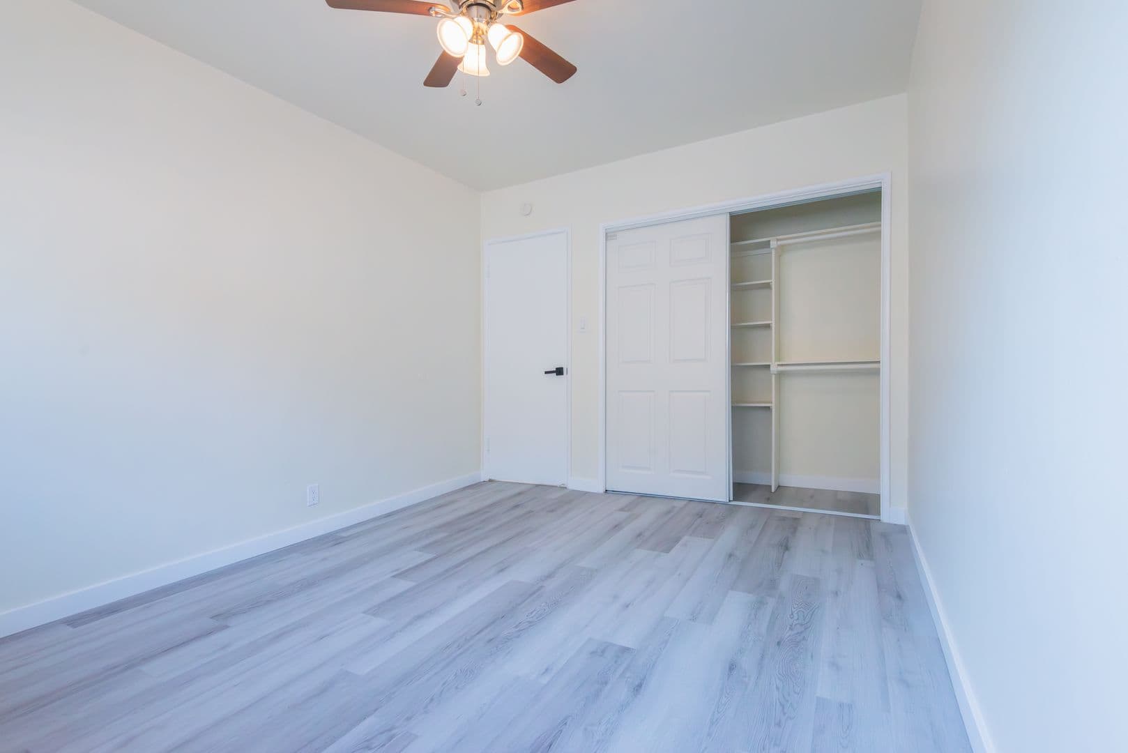 Redondo Beach Apartment: 2107 Pullman Lane