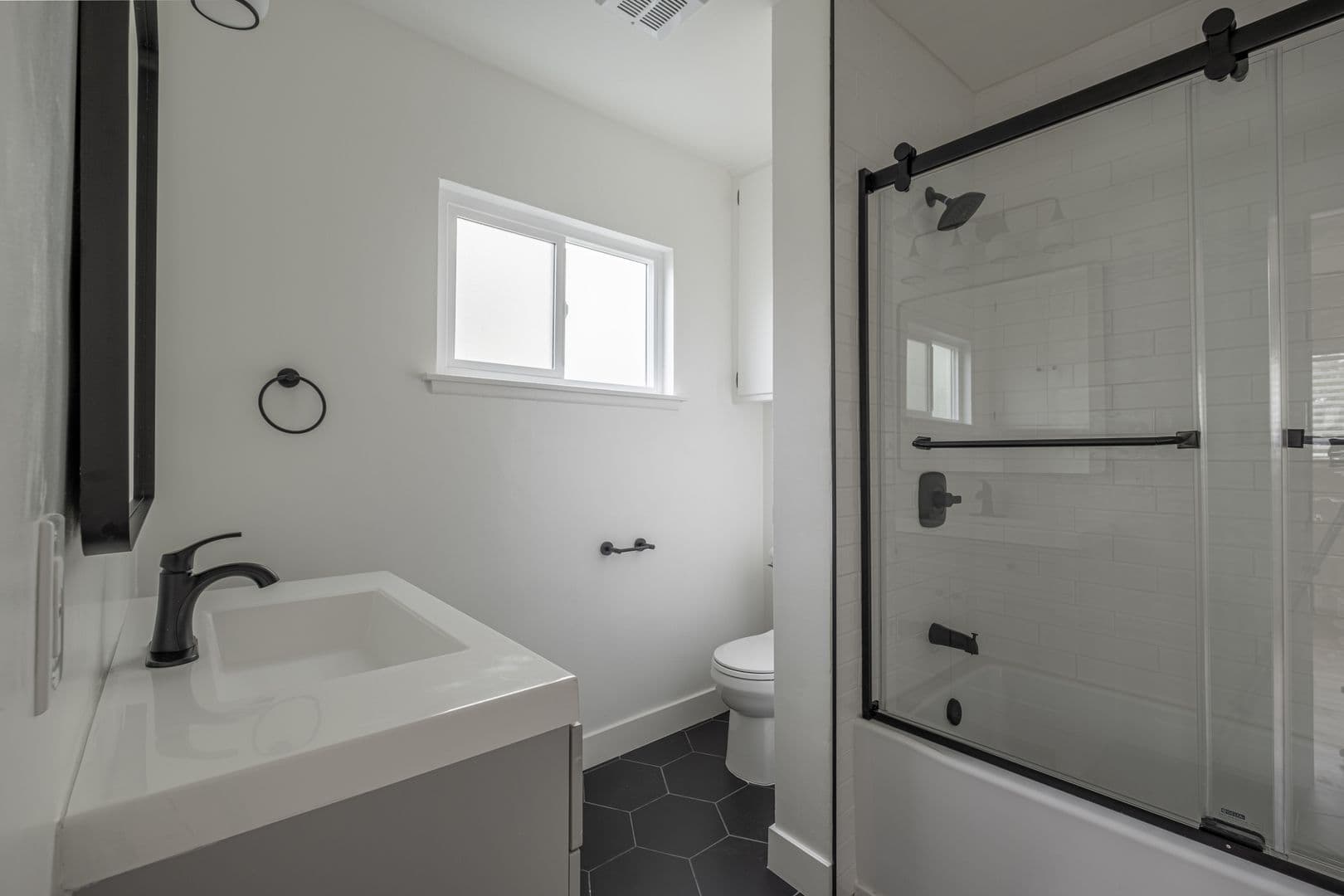 Torrance Apartment: 17901 Crenshaw Boulevard