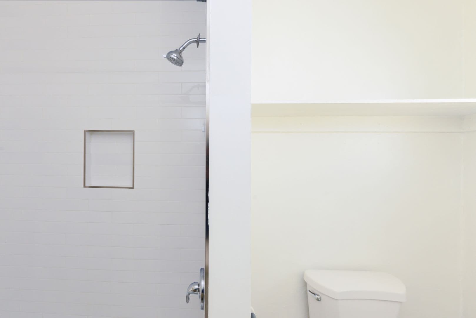 Los Angeles Apartment: 122 S. Berendo Street
