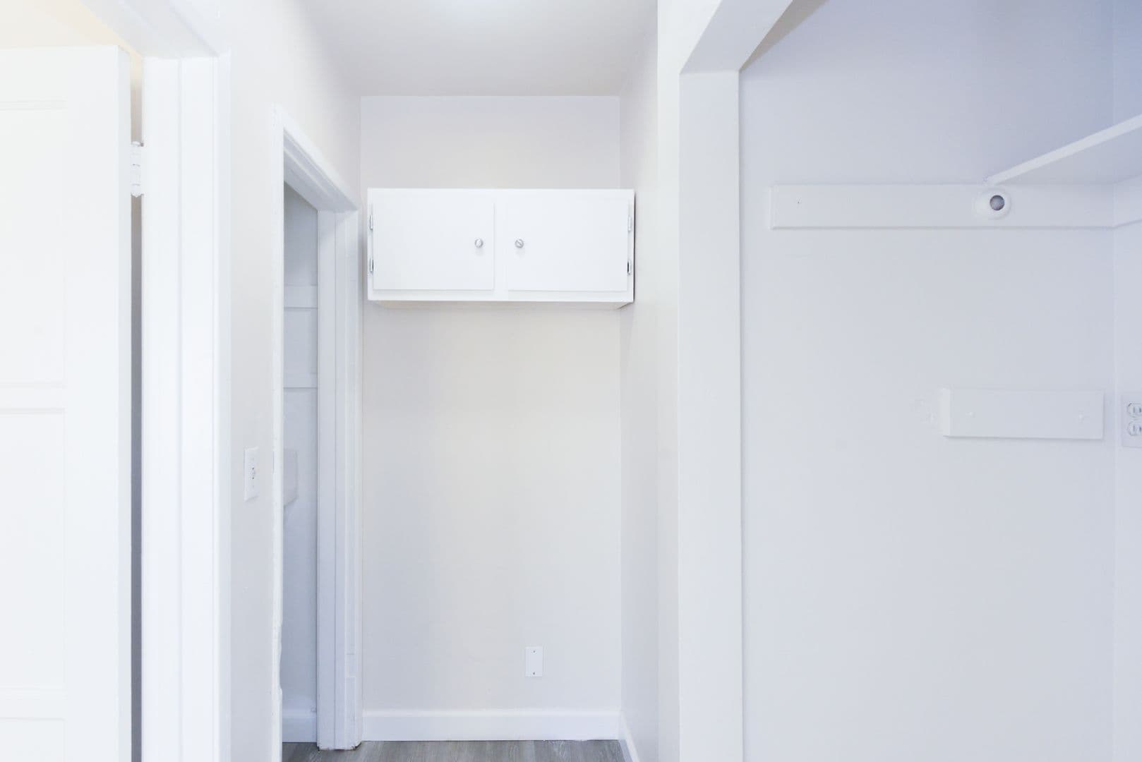 Los Angeles Apartment: 122 S. Berendo Street