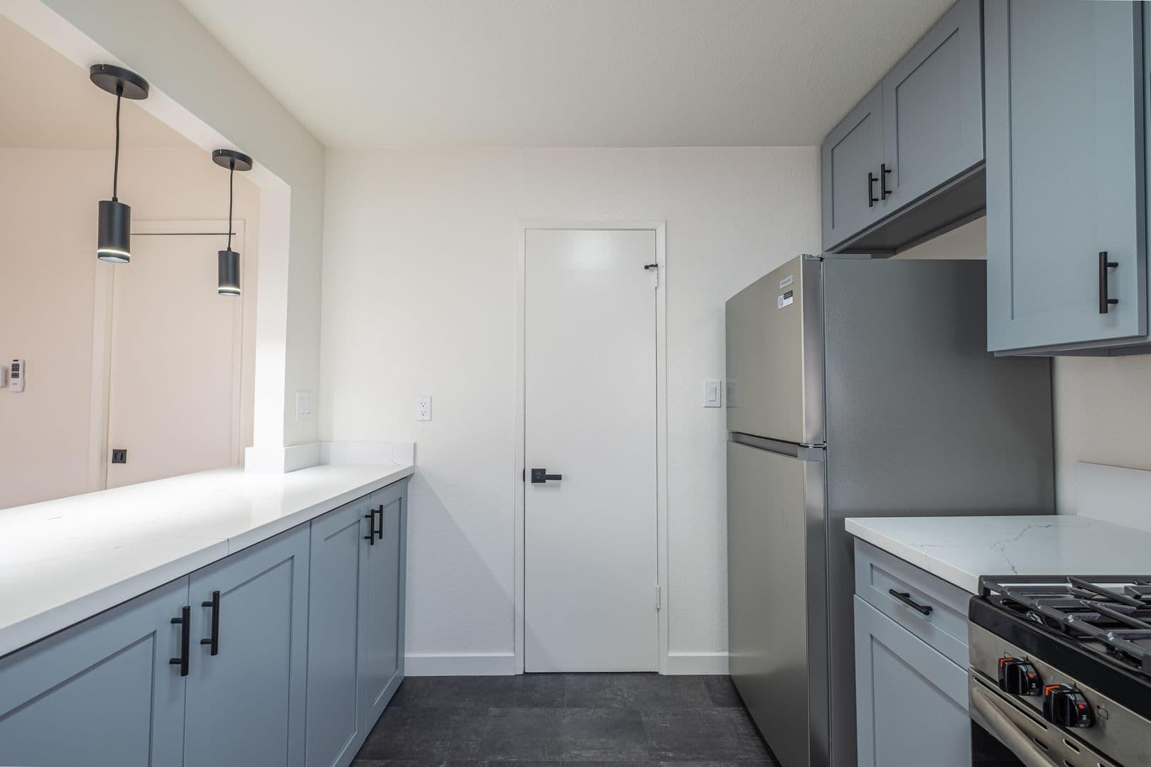 Torrance Apartment: 4712 Del Amo Blvd