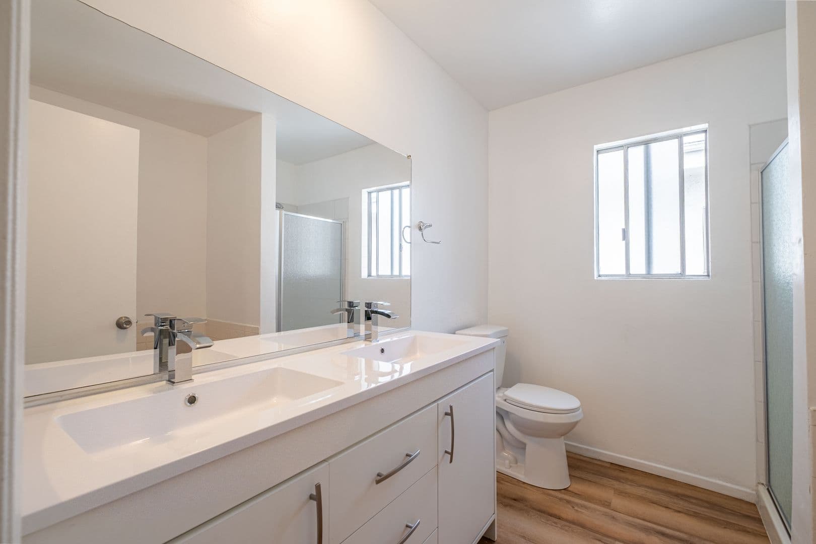Los Angeles Apartment: 1426 N. Fairfax Avenue