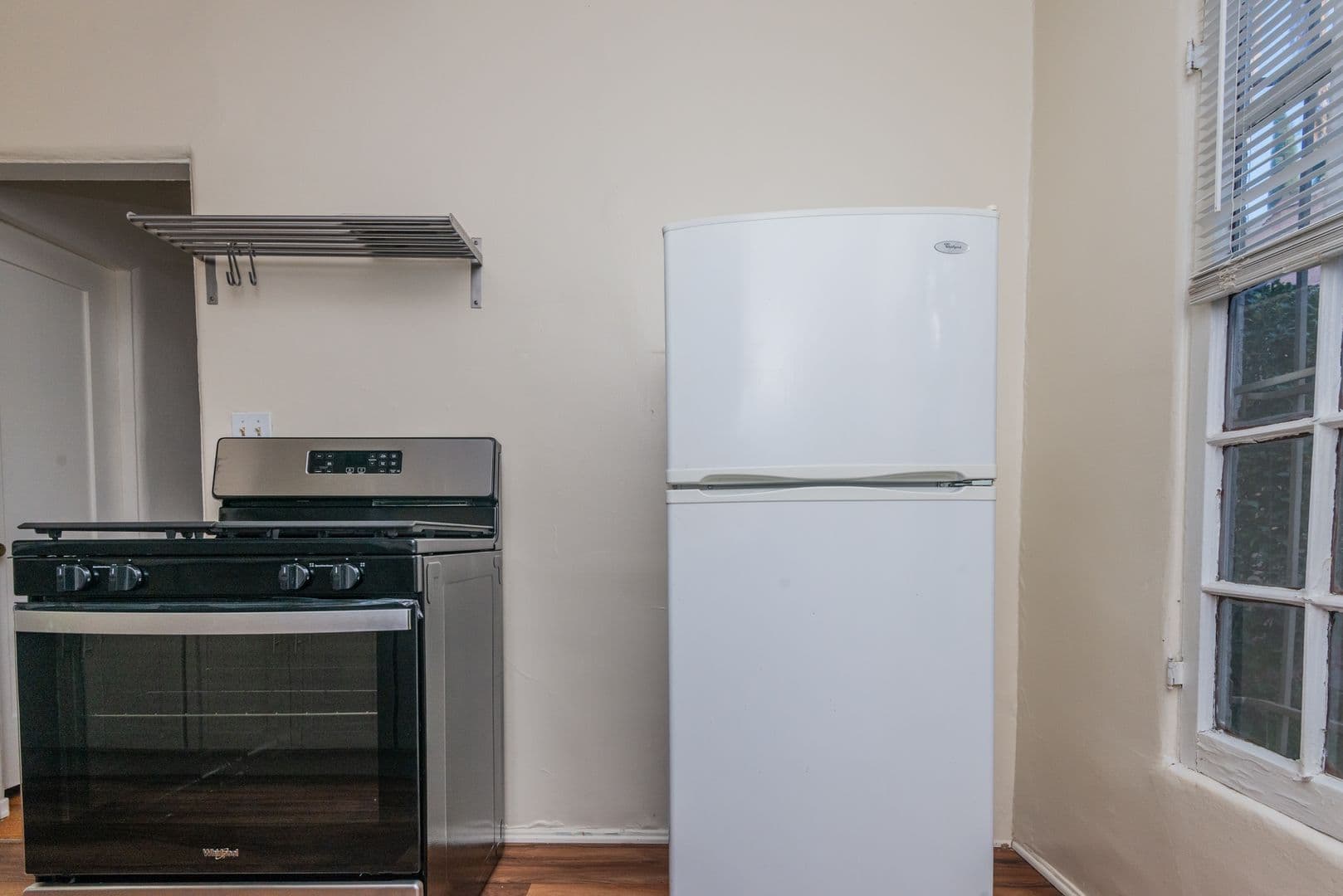 Los Angeles Apartment: 1225 North Citrus Ave.