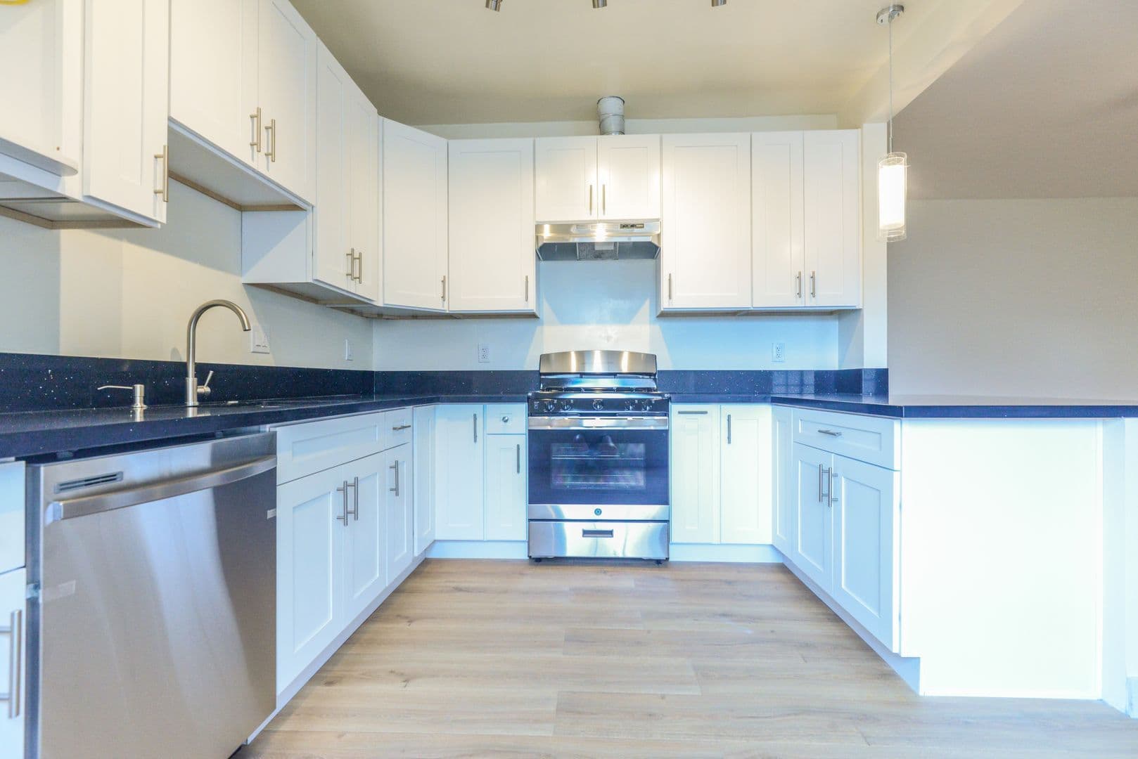 Los Angeles Apartment: 1125 N. New Hampshire Avenue