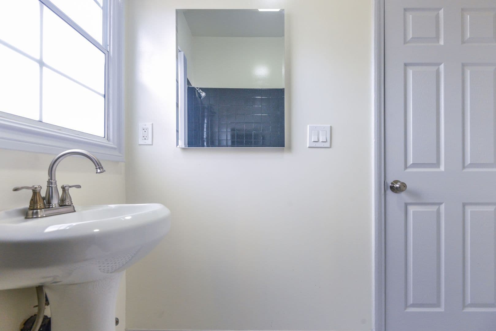 Los Angeles Apartment: 1125 N. New Hampshire Avenue