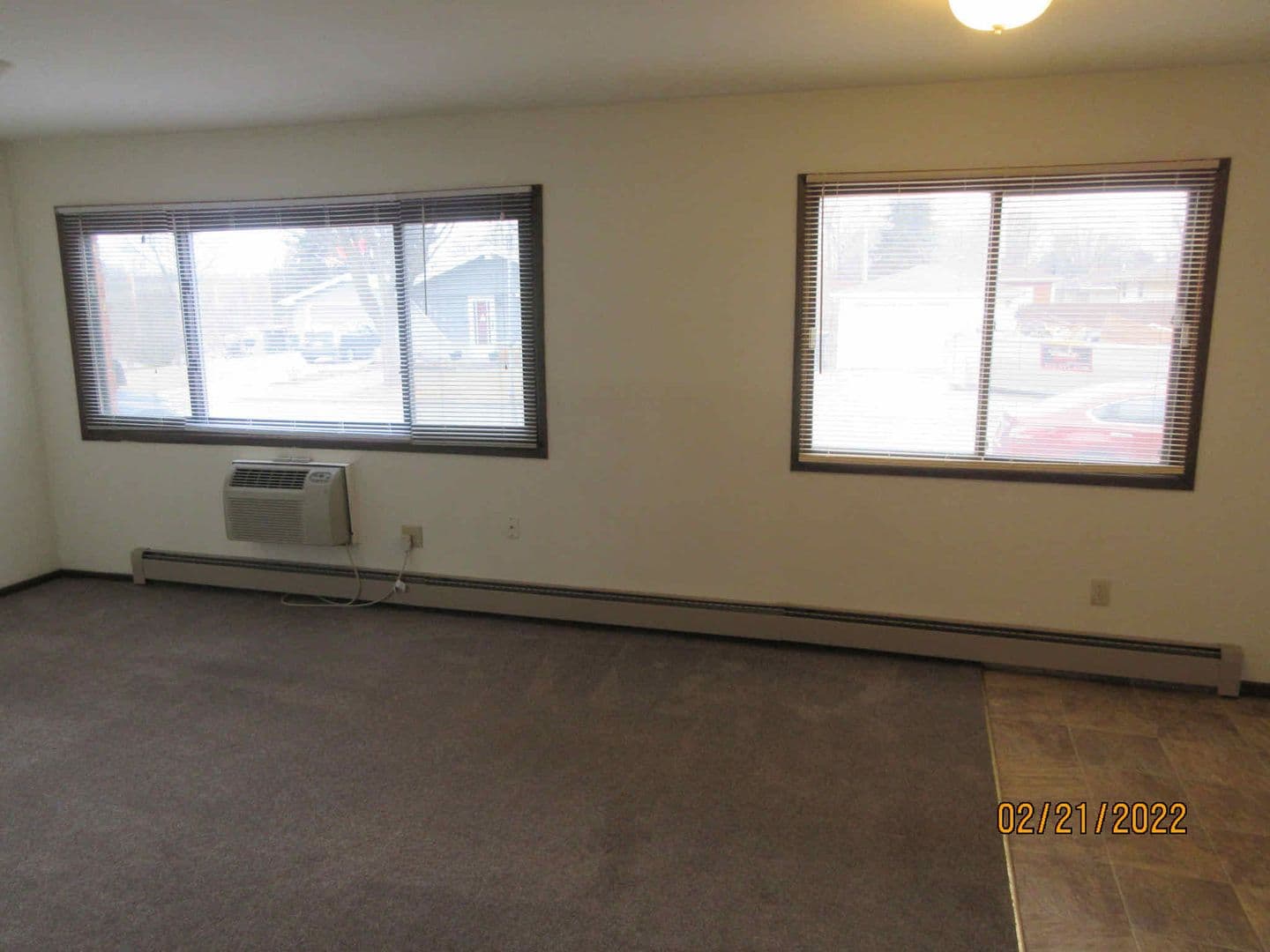 Milwaukee Apartment: 4780 N. 118th St.