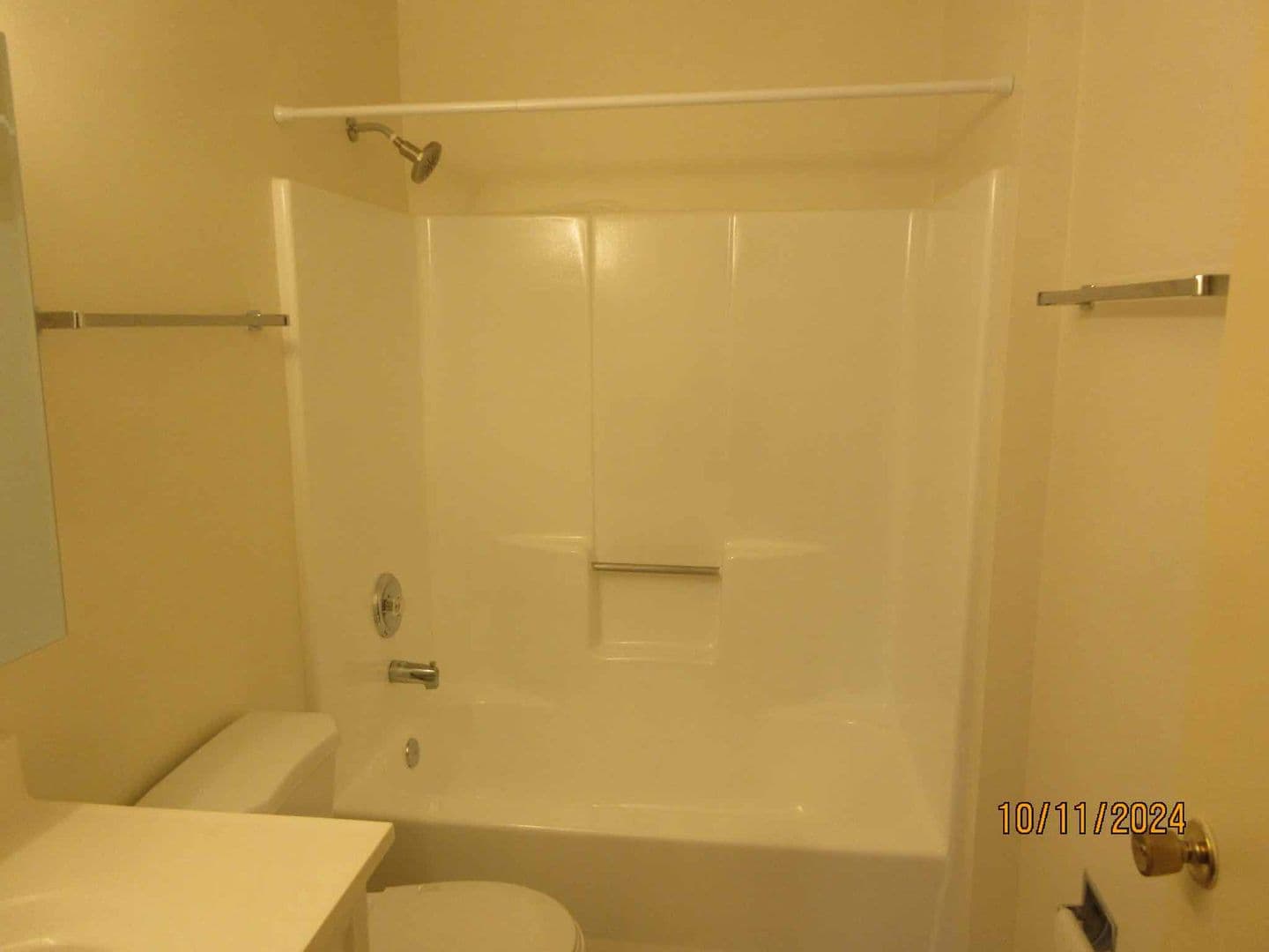 Germantown Apartment: N111 W15784 Vienna Court # 2