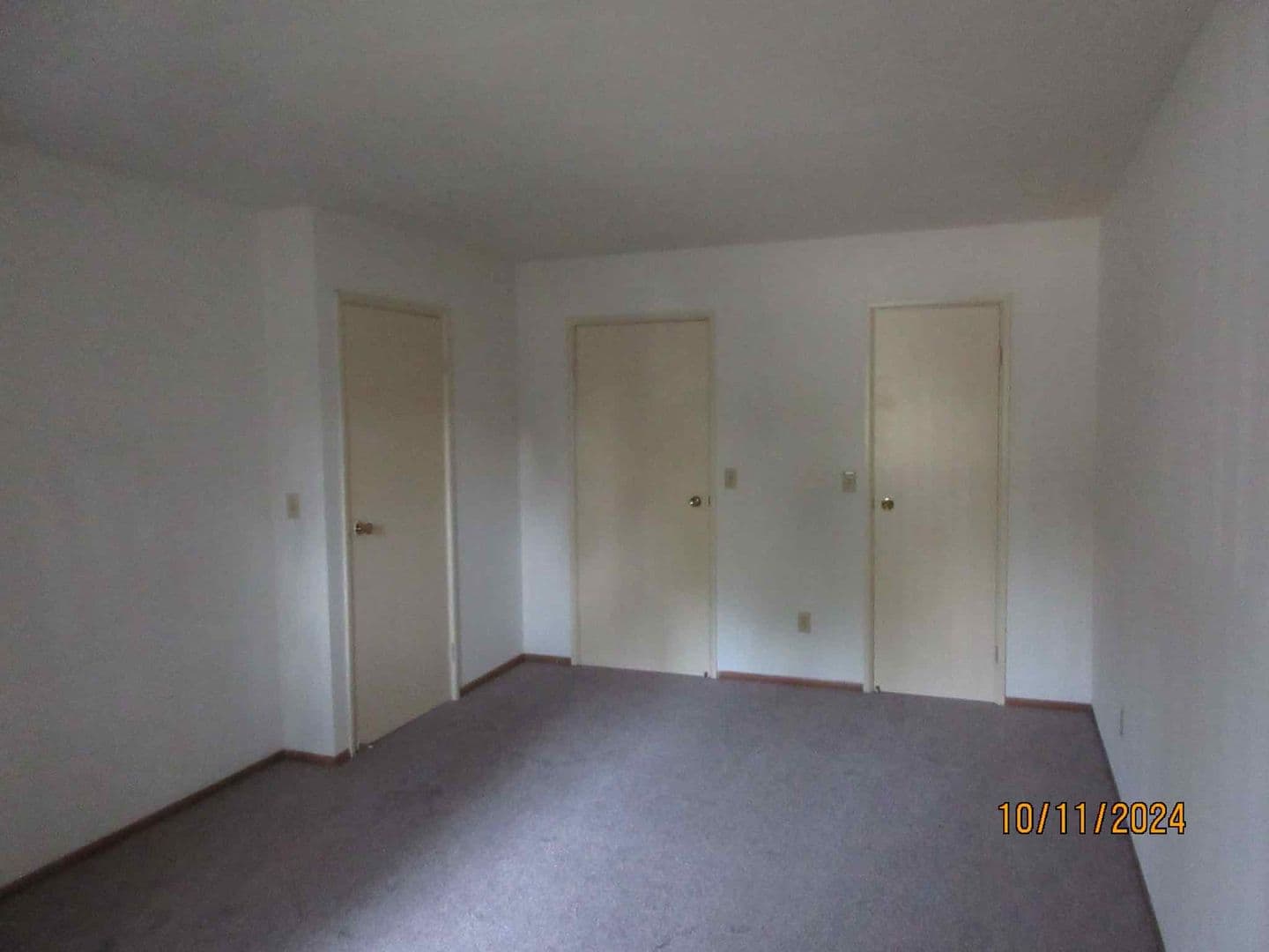 Germantown Apartment: N111 W15784 Vienna Court # 2
