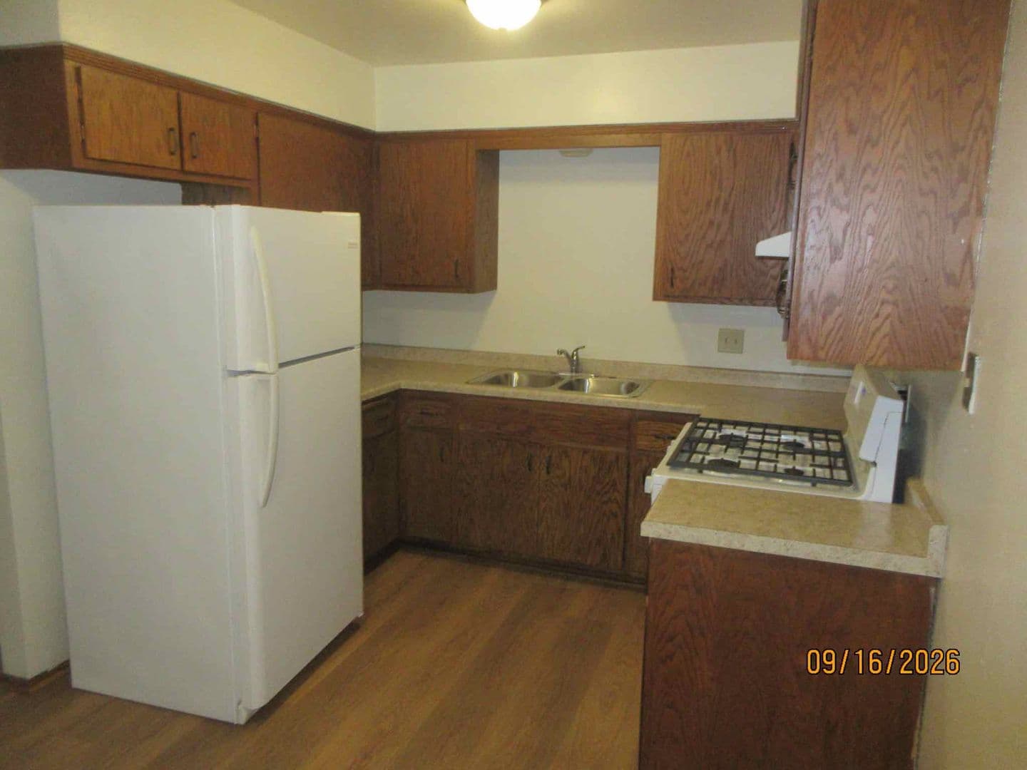 Milwaukee Apartment: 8750 W. Mill Rd.