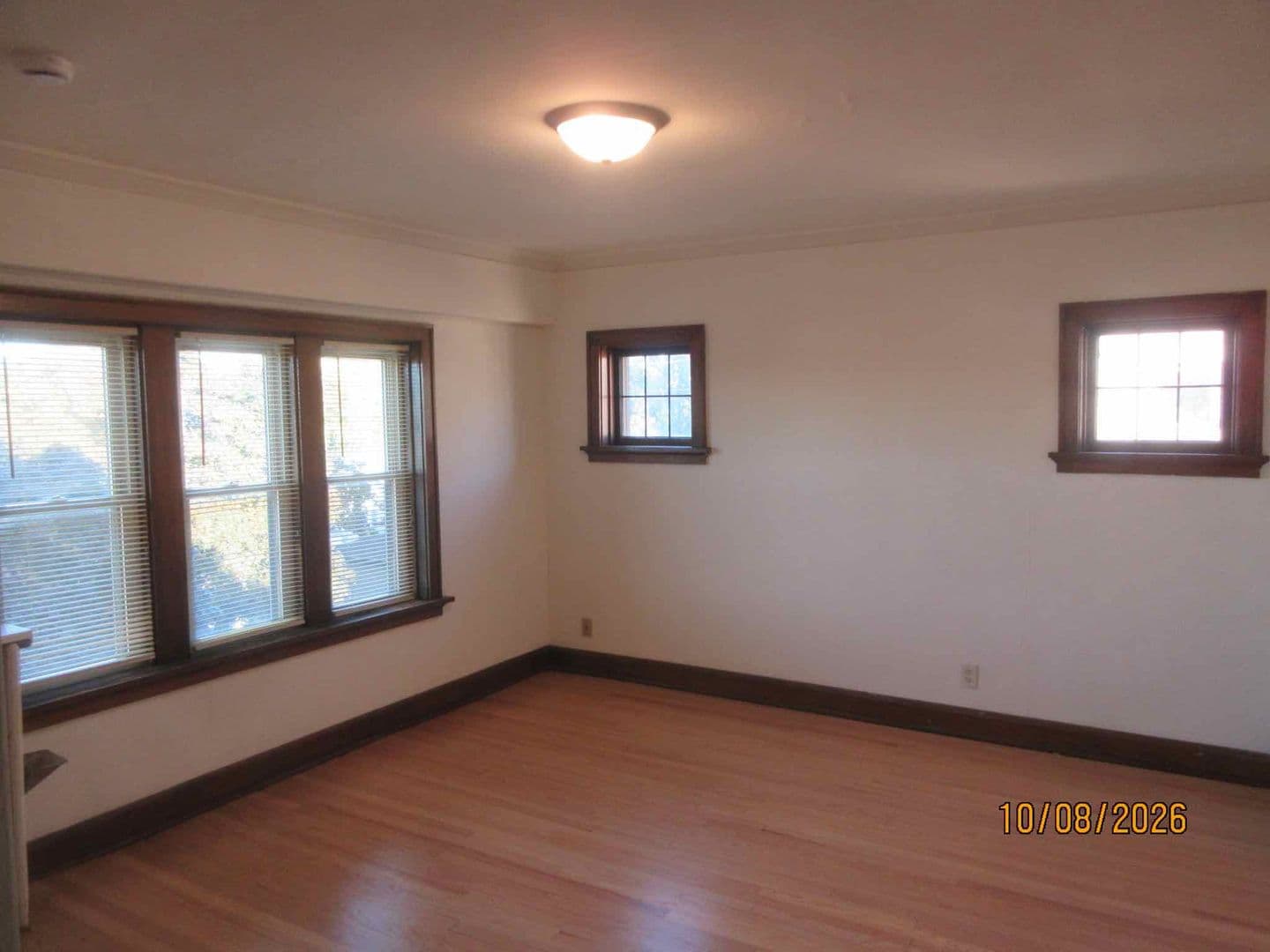 Shorewood Apartment: 4000 N. Morris Blvd.