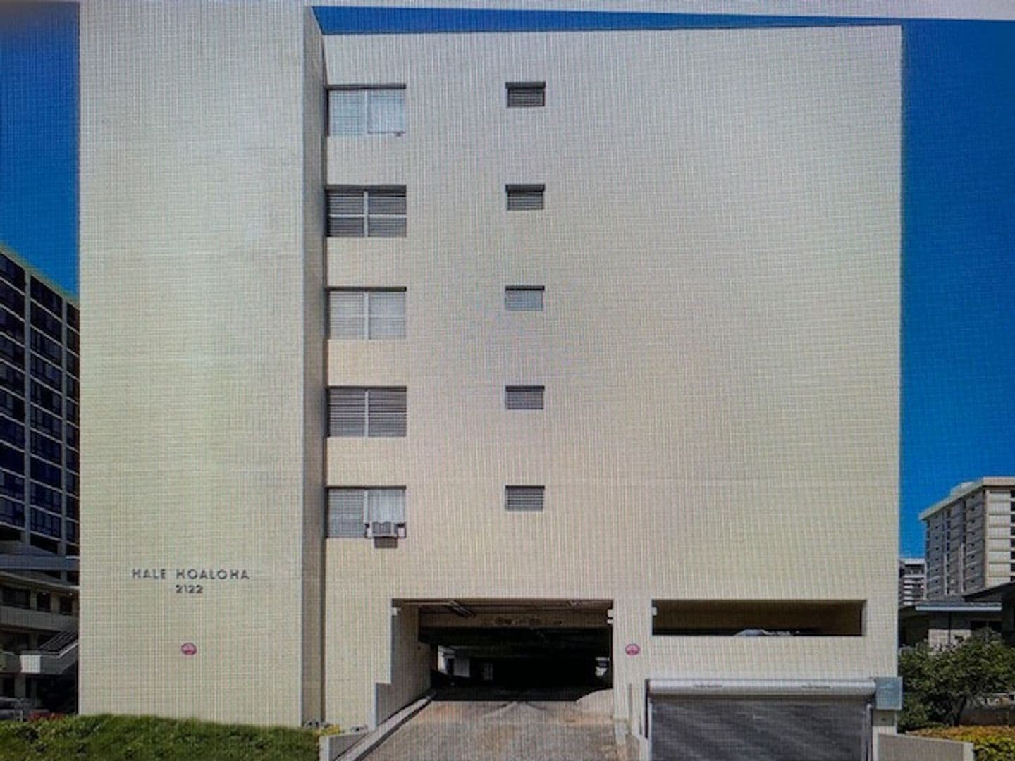 Honolulu House: 2122 Lime Street Unit #404