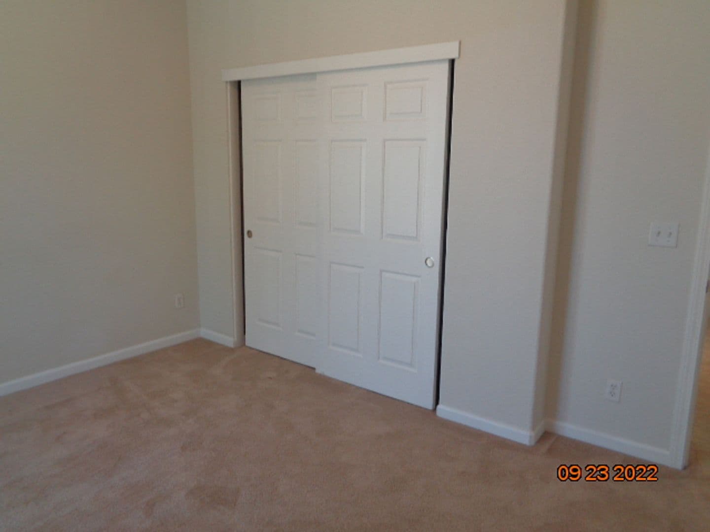 Dixon House: 1205 Valley Glen Drive