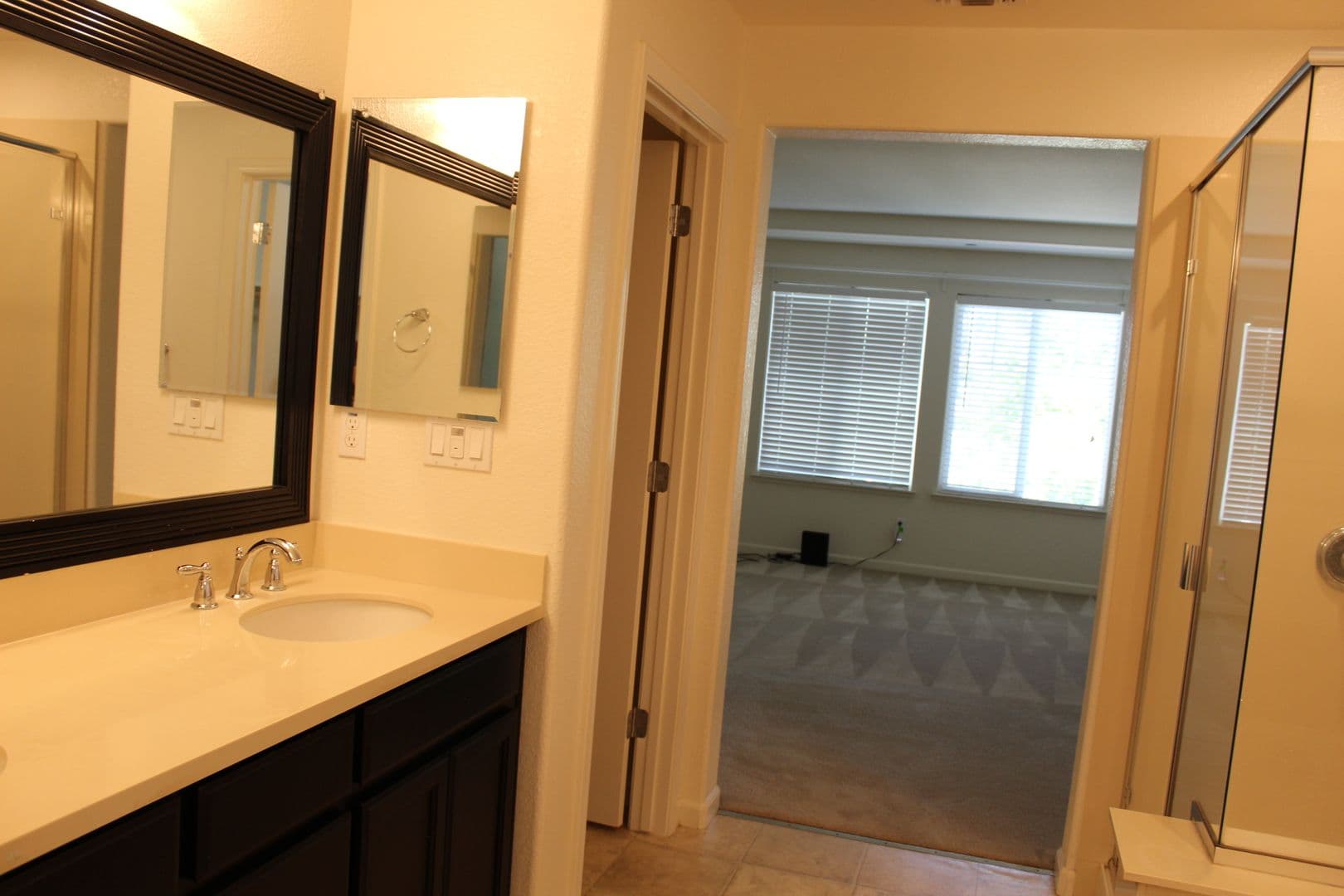 Dixon House: 1280 Cornell Dr