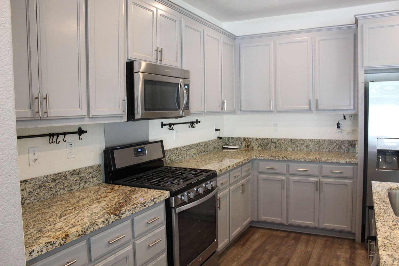 Dixon House: 1280 Cornell Dr