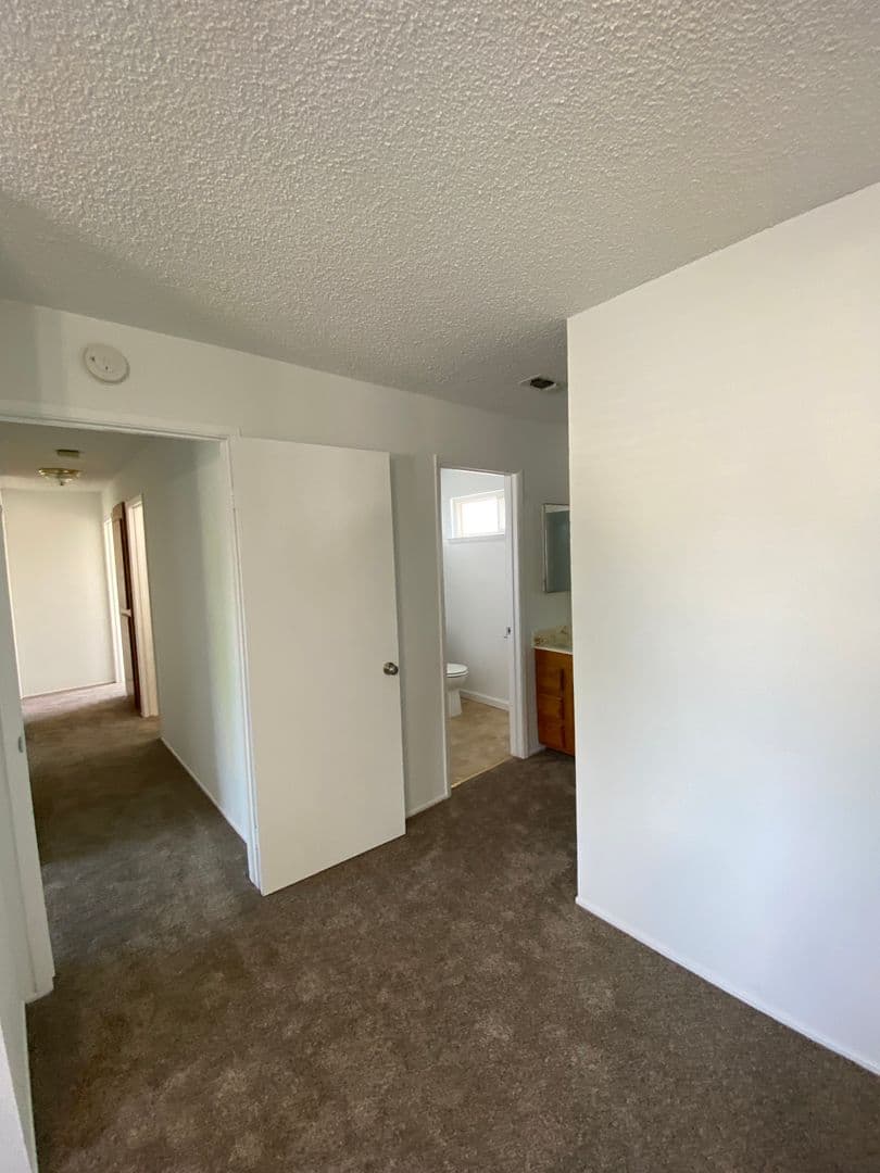 Vacaville House: 183 Clayton Circle