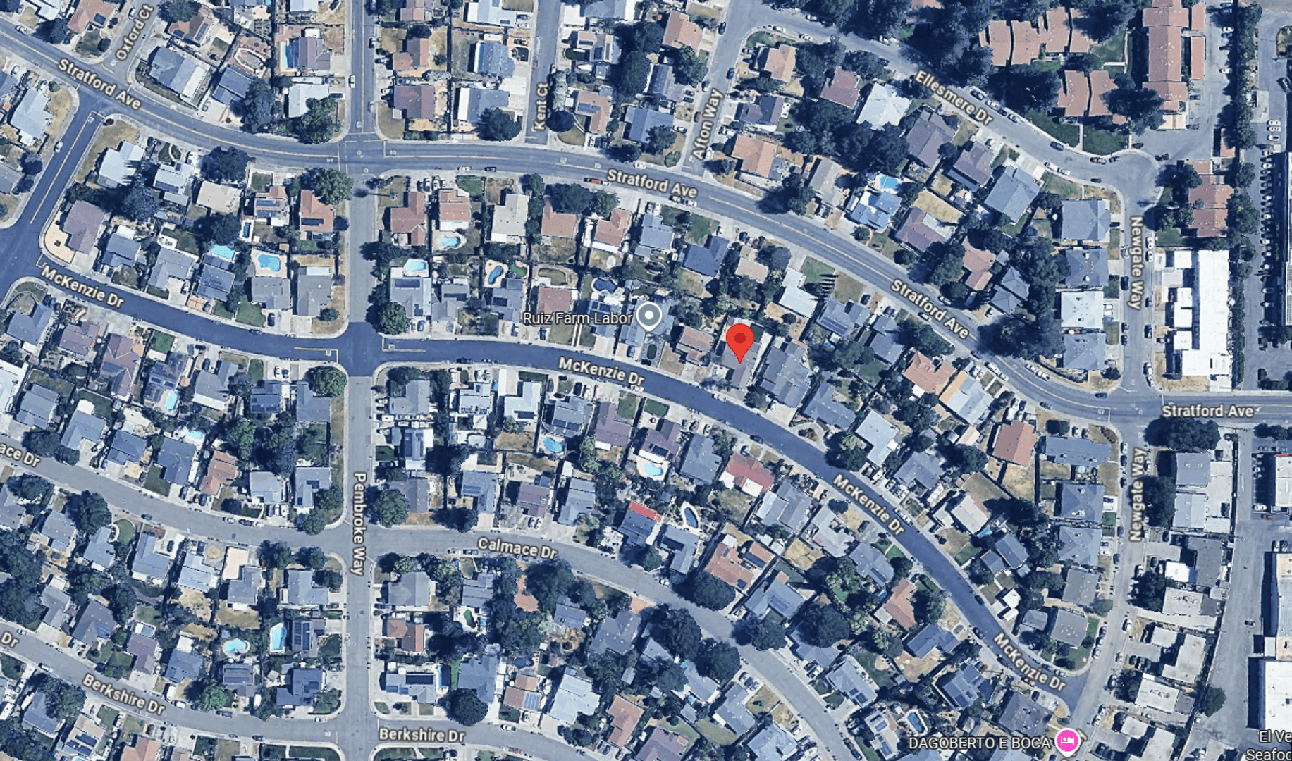 Dixon House: 460 McKenzie Dr.