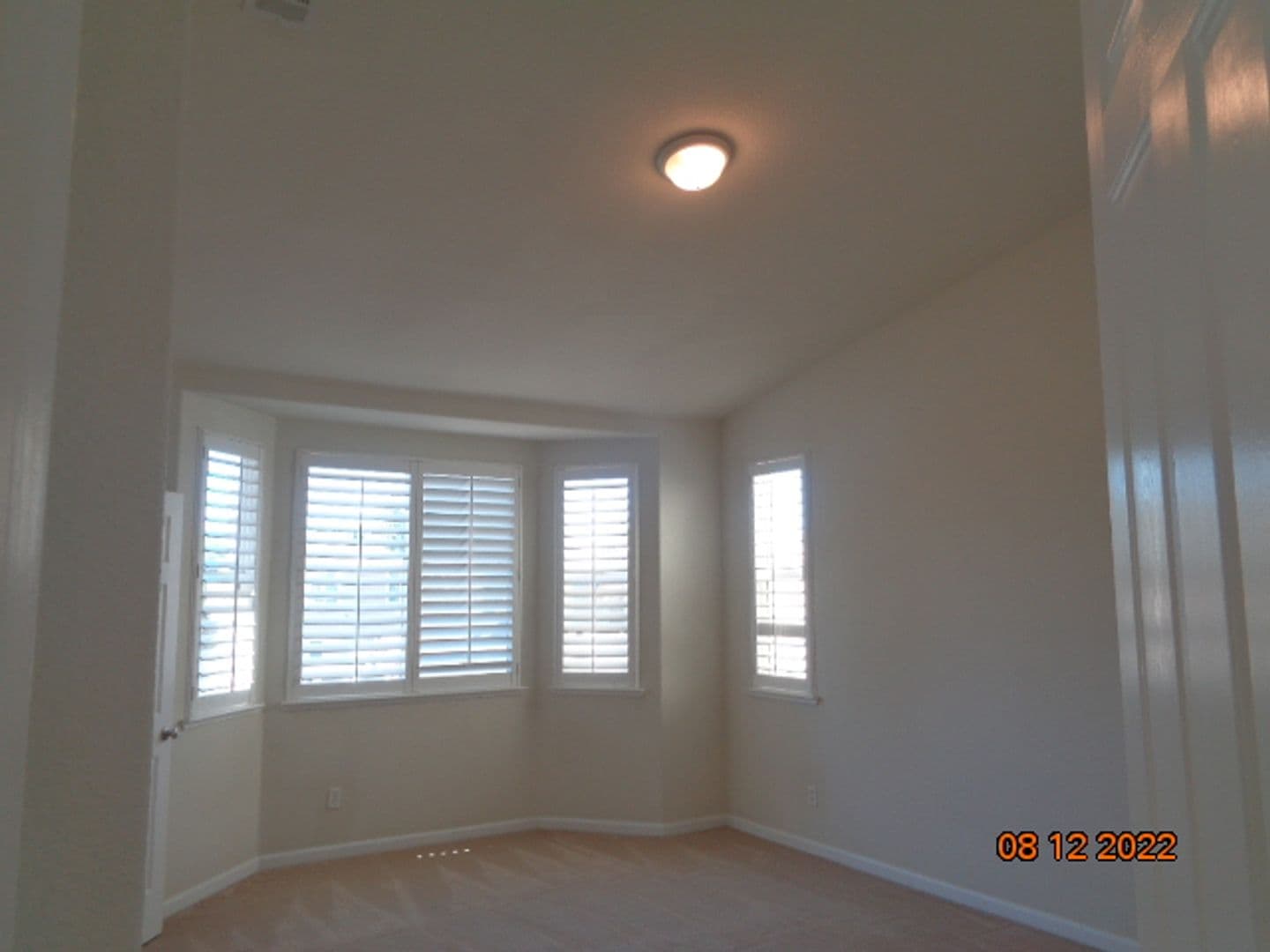 Dixon House: 1205 Valley Glen Drive