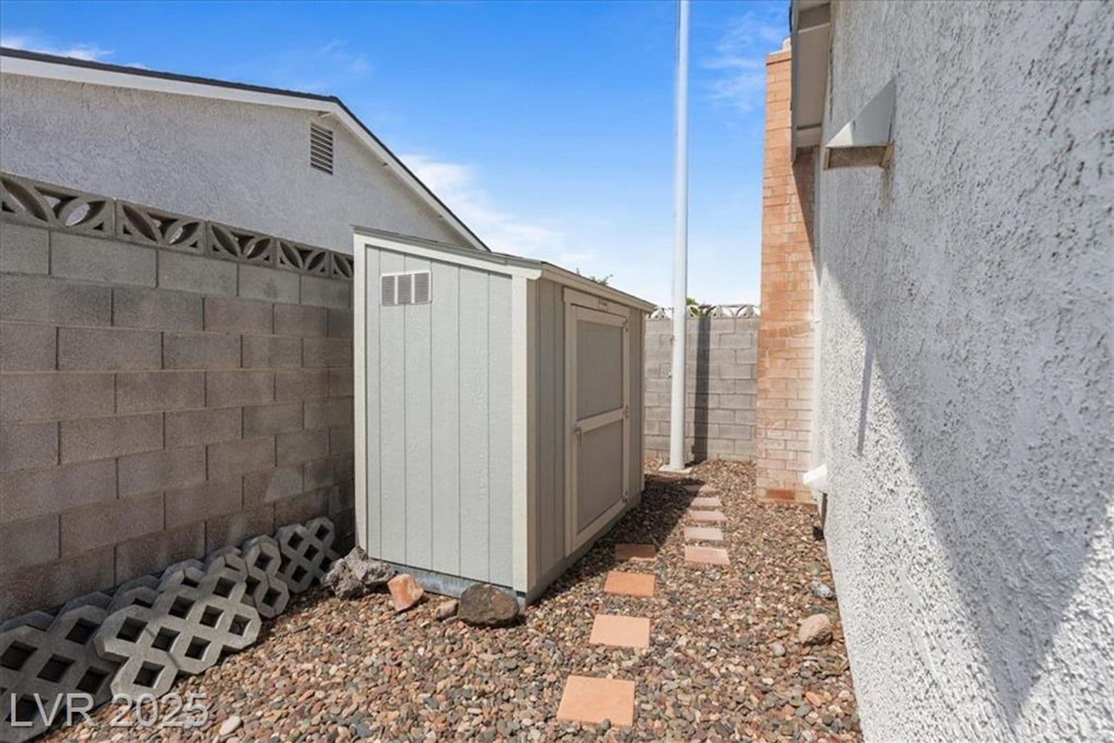 Las Vegas House: 6413 W Roy Rogers Dr.