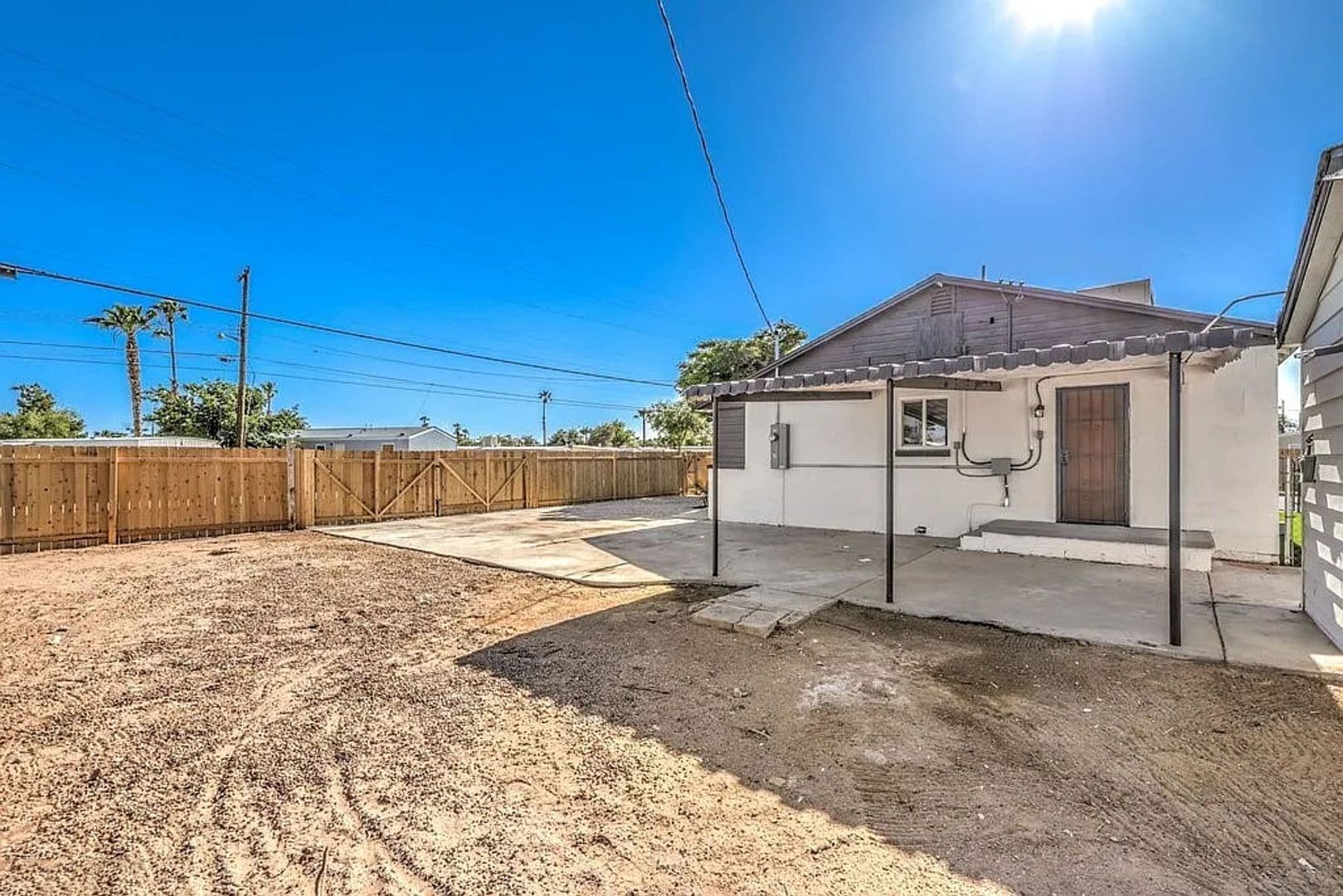 Las Vegas House: 1150 June Ave