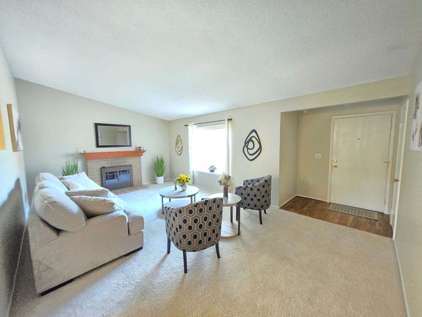 Las Vegas House: 6413 W Roy Rogers Dr.