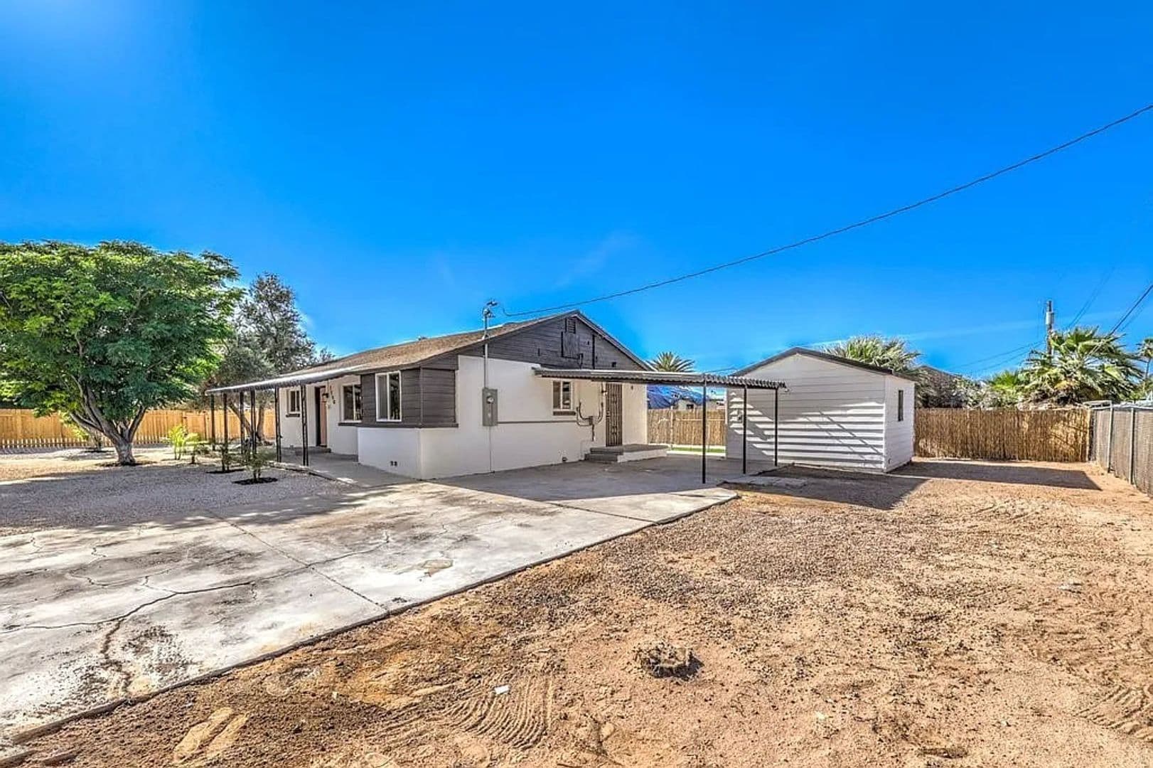 Las Vegas House: 1150 June Ave