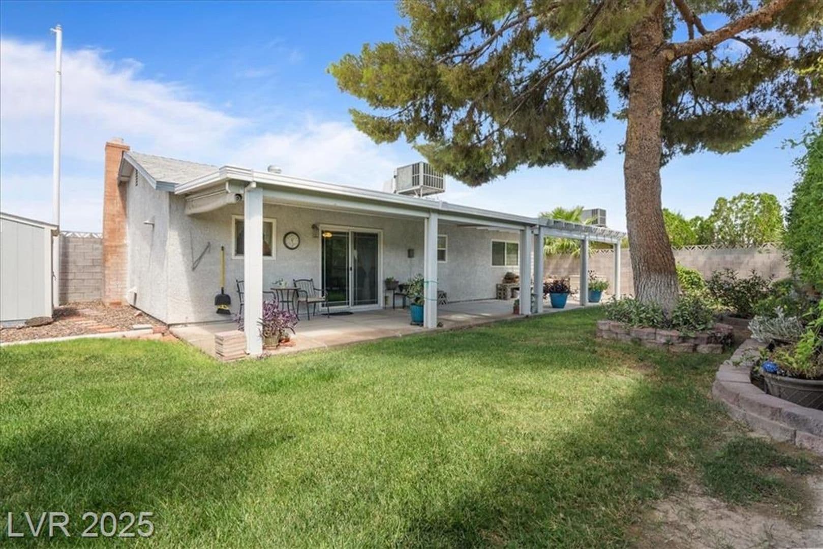 Las Vegas House: 6413 W Roy Rogers Dr.