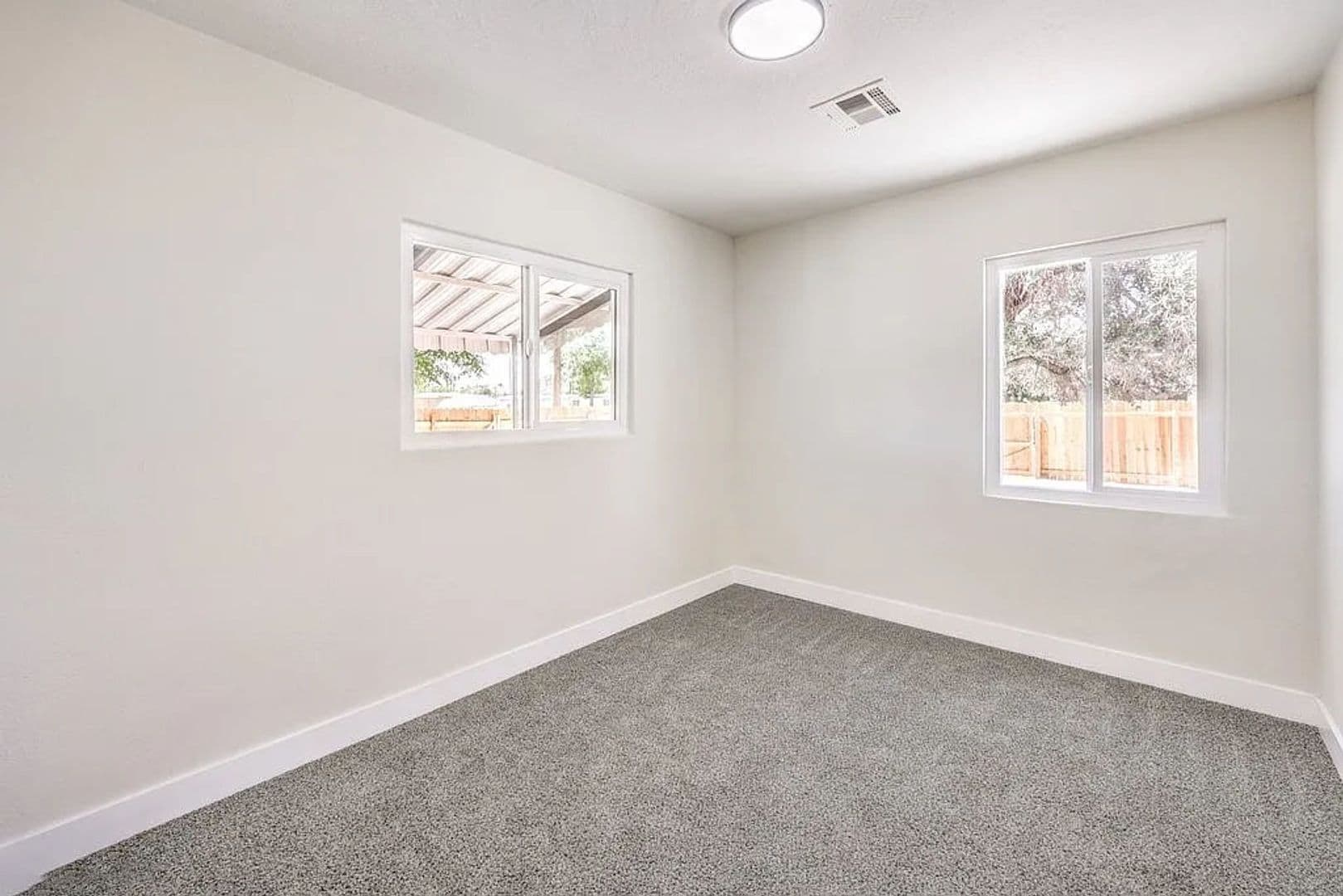 Las Vegas House: 1150 June Ave