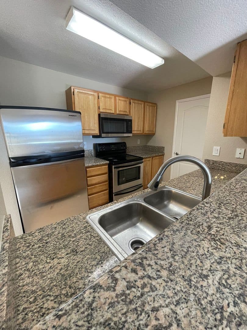Las Vegas Condo: 5055 W Hacienda Ave #2094