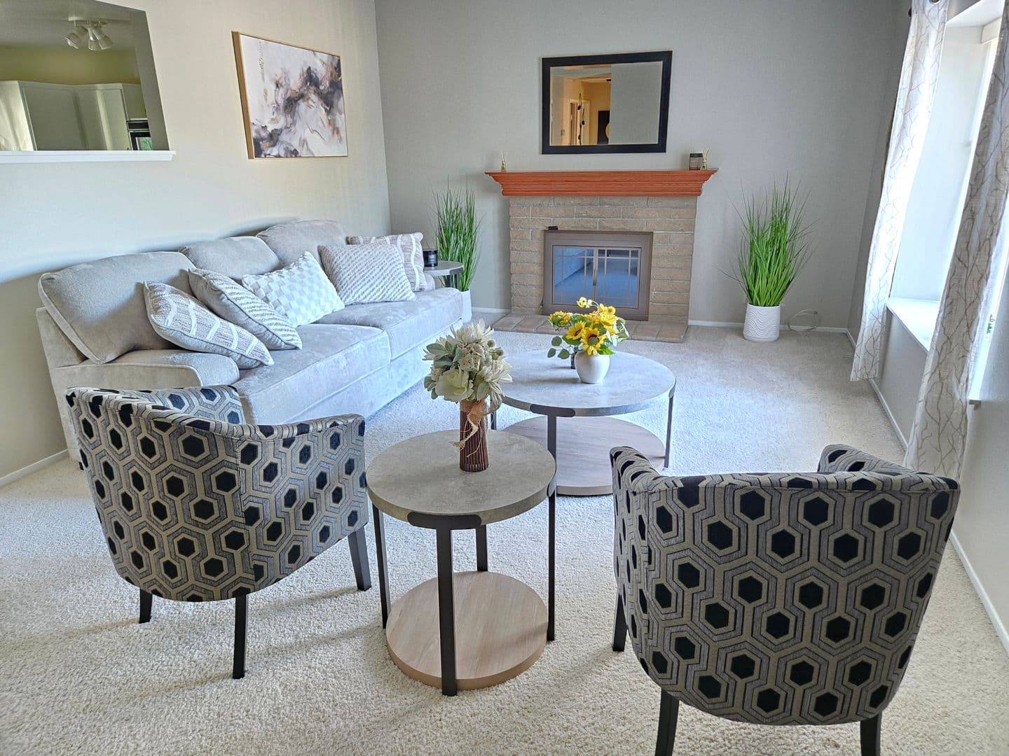Las Vegas House: 6413 W Roy Rogers Dr.