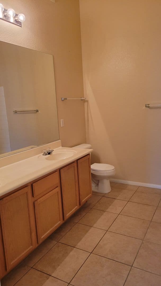 Las Vegas Condo: 10650 Calico Mountain Ave #204