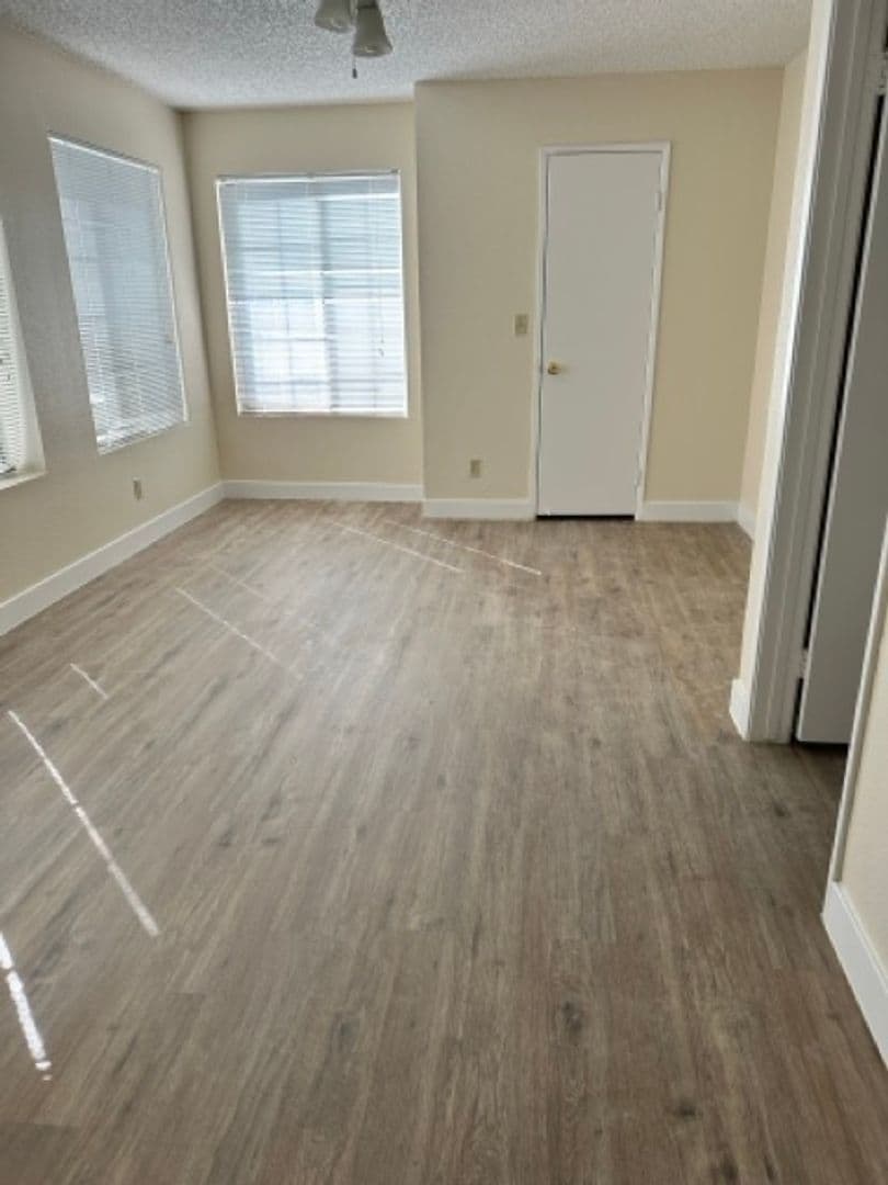Las Vegas Condo: 2200 S Fort Apache Rd., #1028