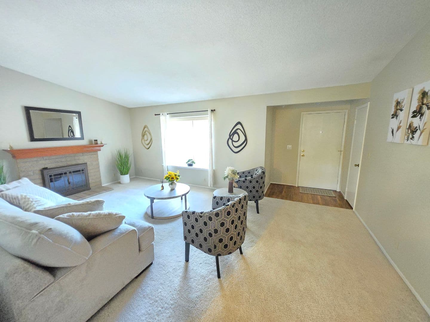 Las Vegas House: 6413 W Roy Rogers Dr.
