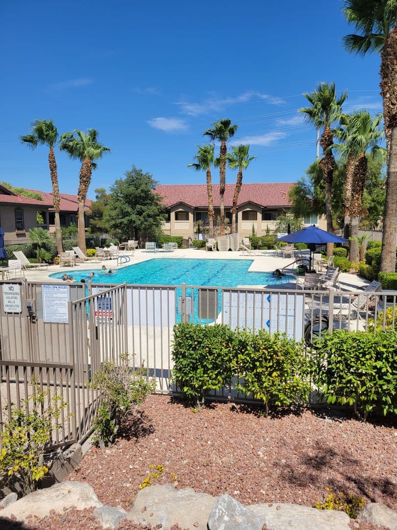 Las Vegas Condo: 10650 Calico Mountain Ave #204