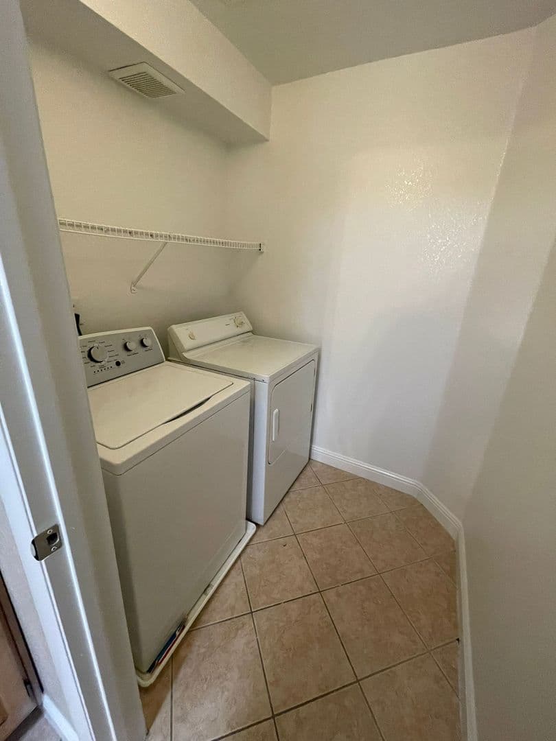 Las Vegas Condo: 5055 W Hacienda Ave #2094