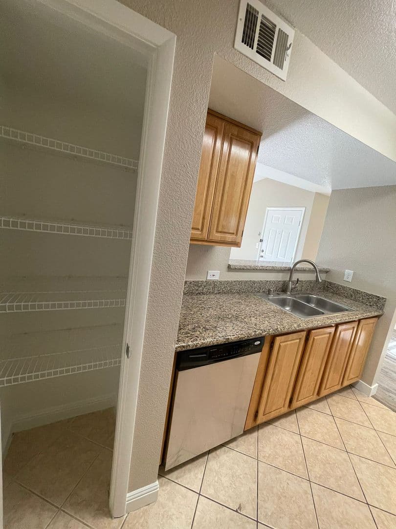 Las Vegas Condo: 5055 W Hacienda Ave #2094