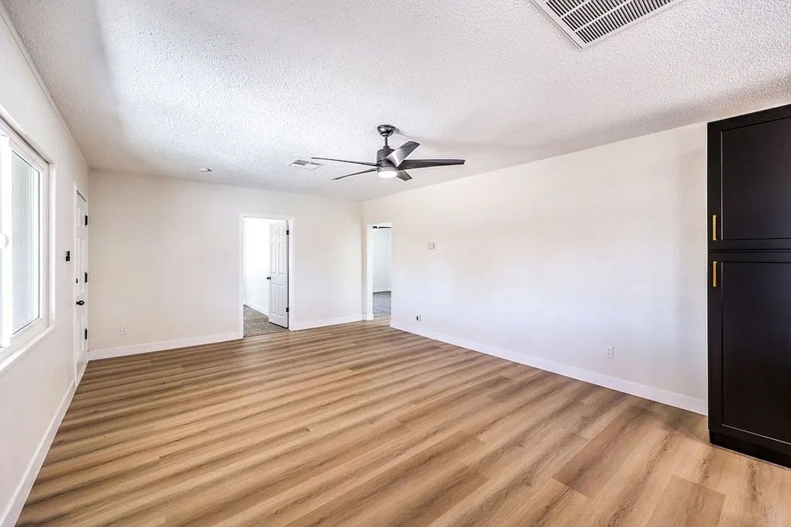 Las Vegas House: 1150 June Ave