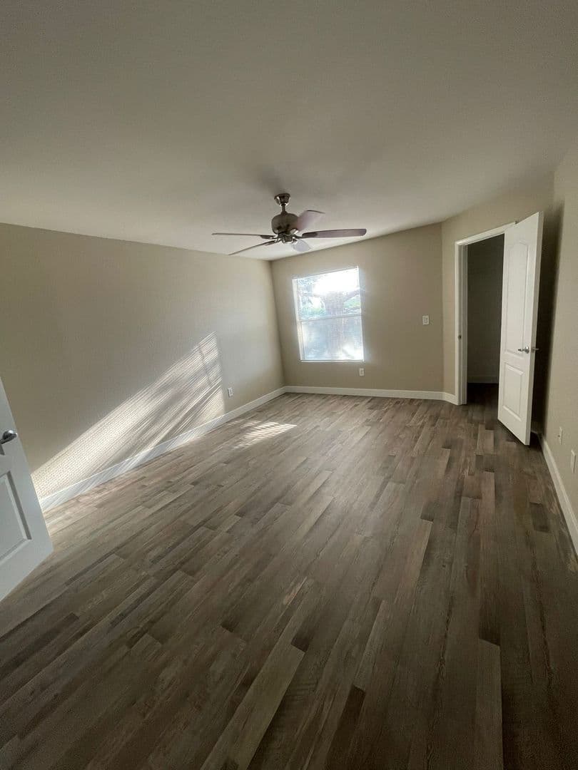 Las Vegas Condo: 5055 W Hacienda Ave #2094
