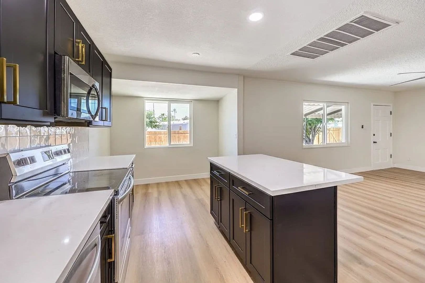 Las Vegas House: 1150 June Ave