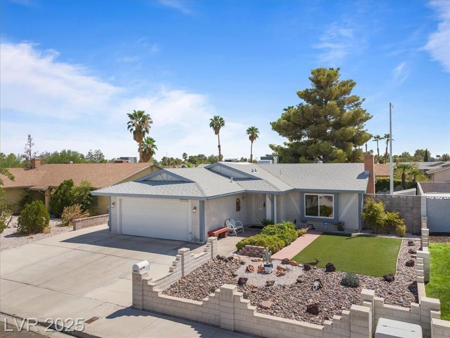 Las Vegas House: 6413 W Roy Rogers Dr.