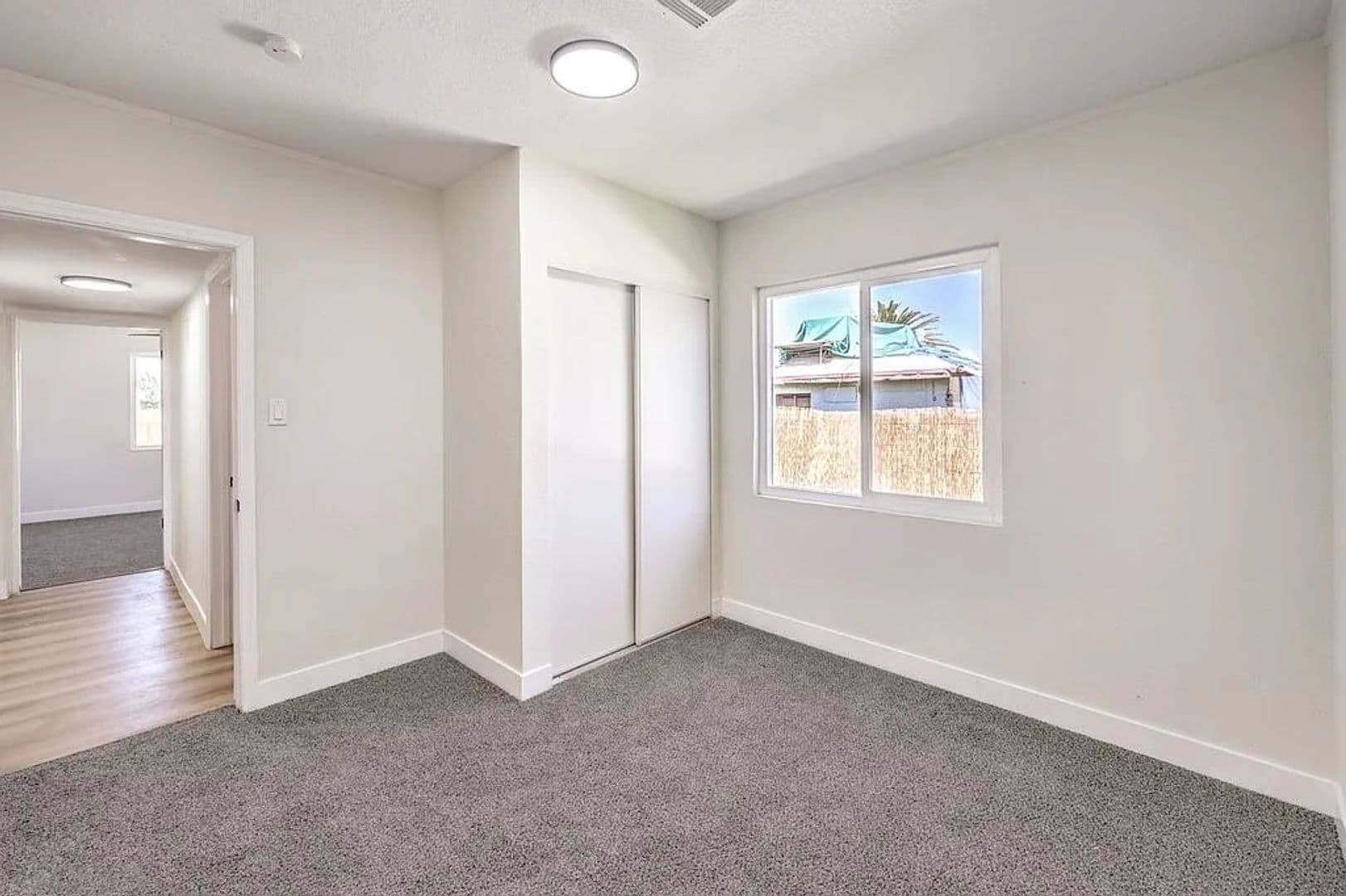 Las Vegas House: 1150 June Ave